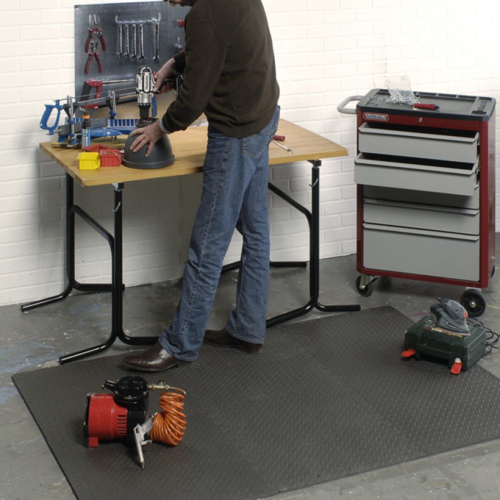 Univerzális habszivacs szőnyegek (6db) 61 x 61 cm, Mottez B516F