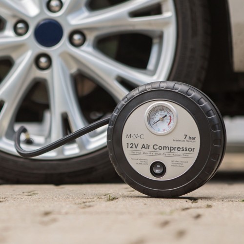 Kompresszor pótkerékjáratba 12V / 100PSI (7 bar) 55806