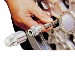 Kerékőr DB5 M14 X 1,5 olasz locket-farad