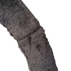 Kormányvédő 37-39cm szőrös fekete Fluffy 16739