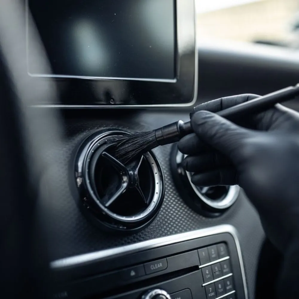 Tisztító ecset autóápoláshoz 17mm, K2 Detailing Brush M314