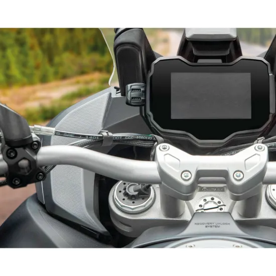 USB-Fix Trek 2 esőálló dupla USB töltő – 12/24 V, 5400 mA