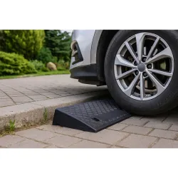 Műanyag rámpa, szegélyekhez 50 x 26 x 9cm, MaxSpeed