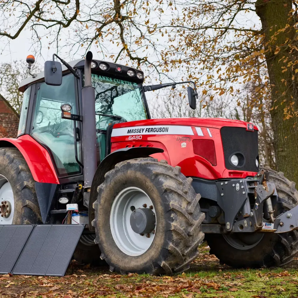 Akkumulátortöltő, napelemes, 12V/20A (200 Watt), OSRAM BATTERYcharge SOLAR 200W (OHPS200)