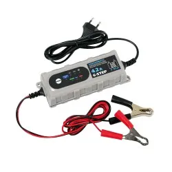 Akkumulátörtöltő autóhoz és motorkerékpárhoz 6-12V 4,2A, Lampa 70179