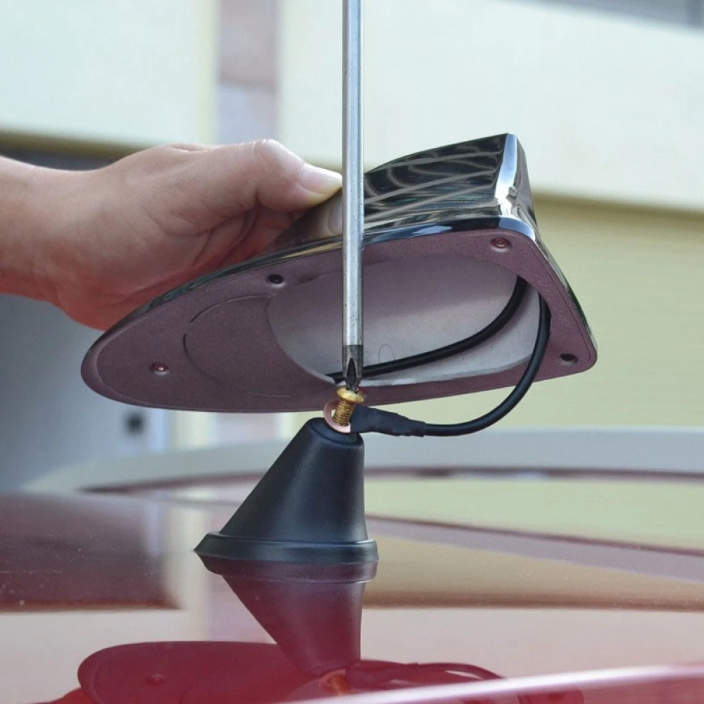 Cápa antenna ezüst, régi tetőantenna helyére Maxeed NTGBS