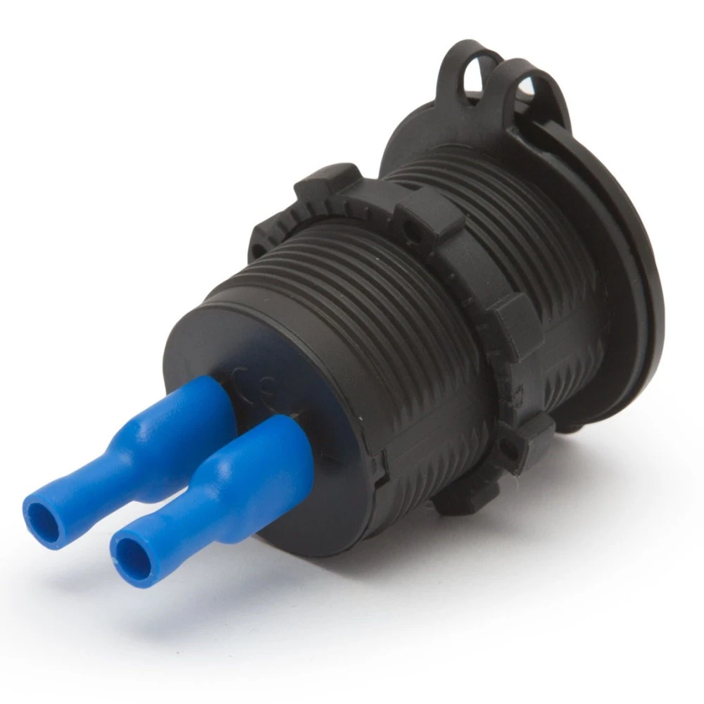 USB aljzat, szivargyújtó helyére építhető, kijelzővel(12/24V) 54927BL