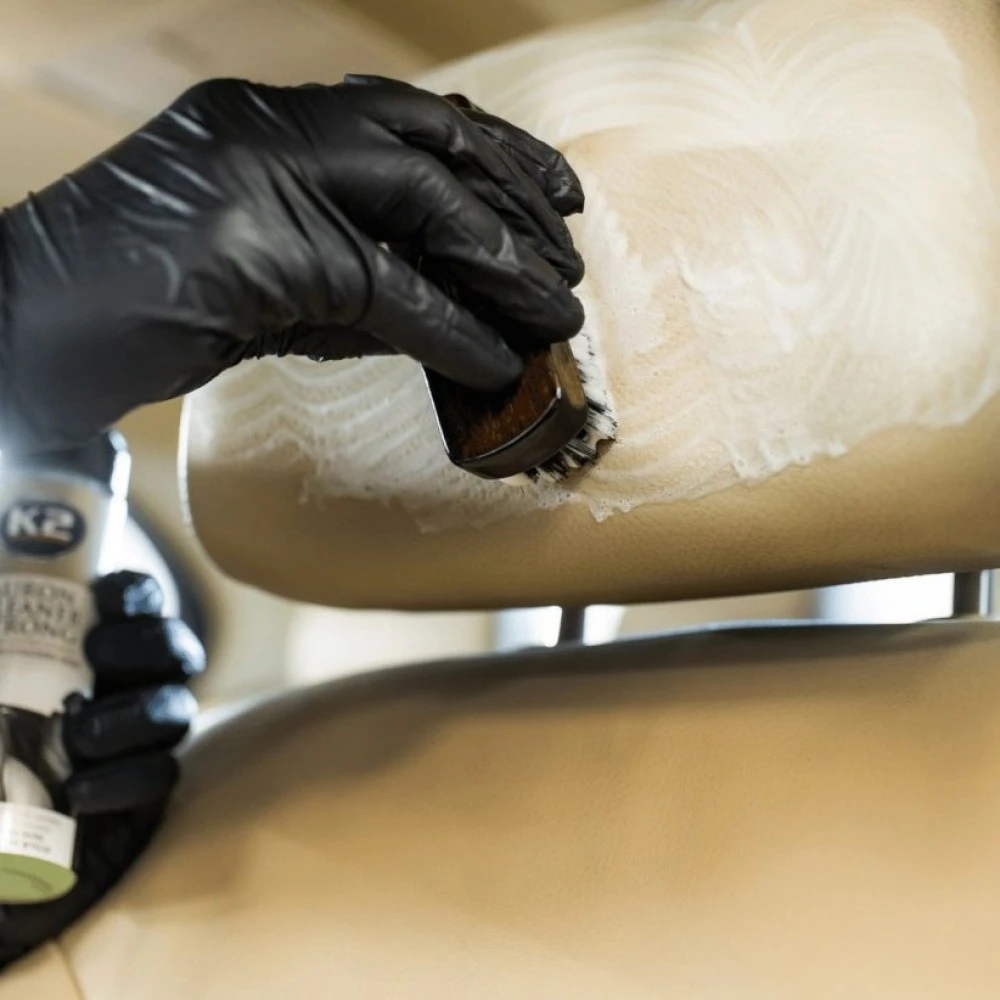 Kefe bőrtisztításhoz K2 AURON G450