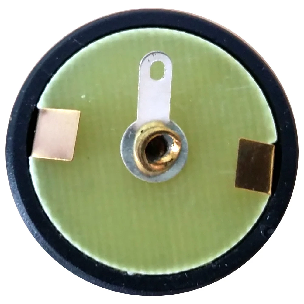 Szivargyújtó lengő aljzat 0081