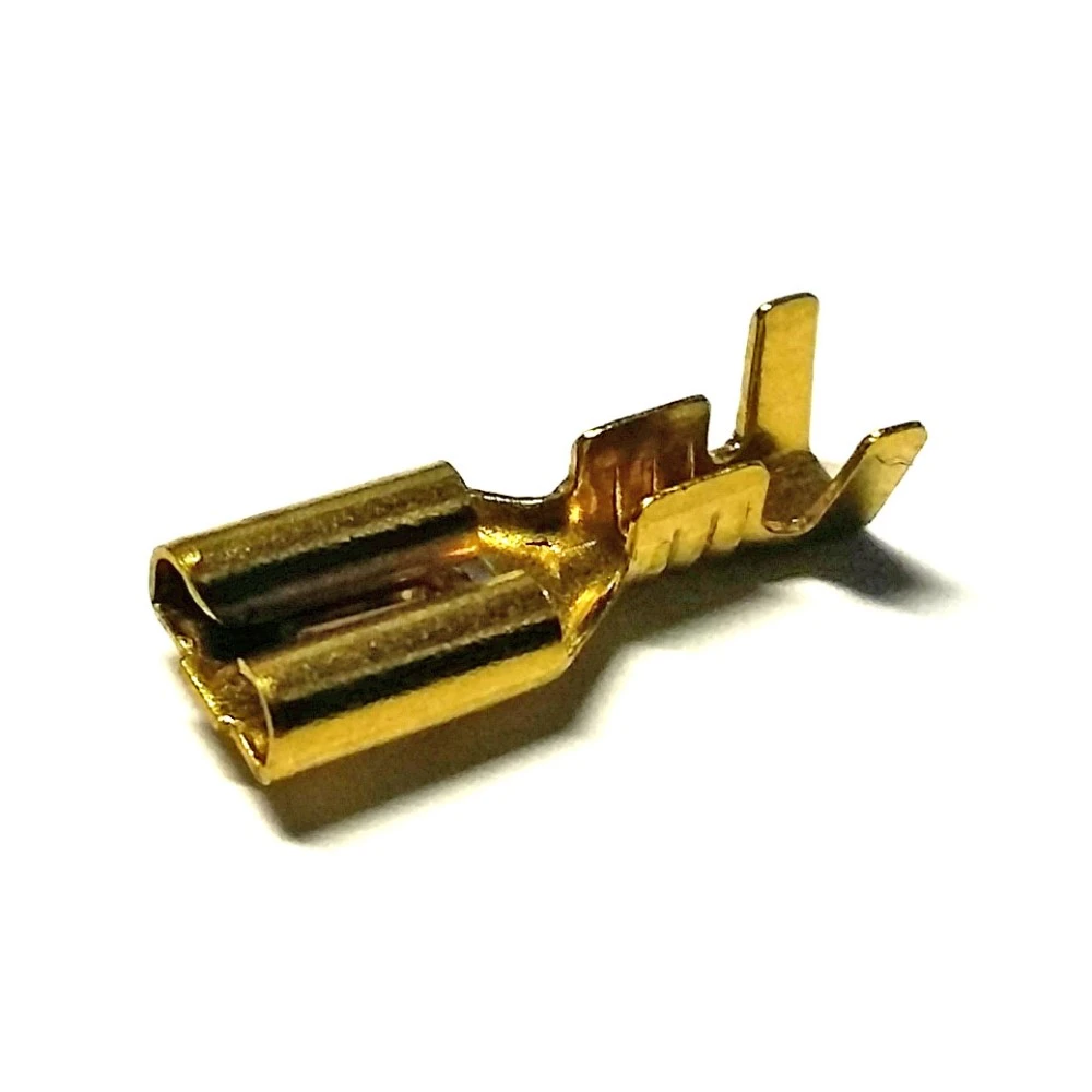 Csúszósaru kábelvég hüvely füles (anya) 4,8mm (100db) 015/445