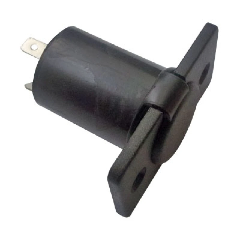 Szivargyújtó aljzat fedeles süllyesztett 0082