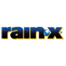 Rain-X: Innovatív autóüveg-kezelés a jobb látásért esős időben